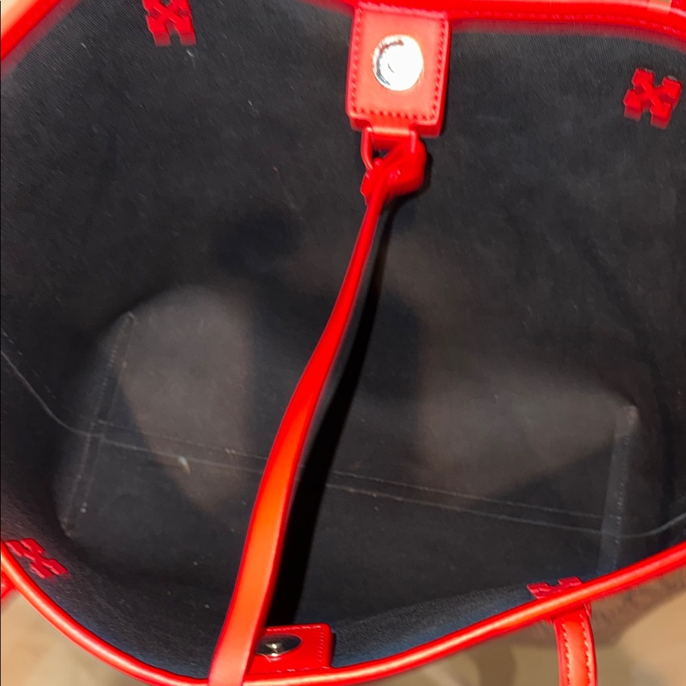 Designer Tote OFF WHITE Bag with Red Accents - Picture 9 of 11